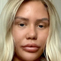 Chloe Niemela Wells Meztelen