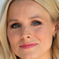 Christine Bell Meztelen