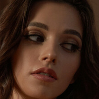 Christy Ren Meztelen