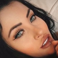Claudia Alende Meztelen