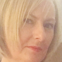 Courtesan Annabel Meztelen