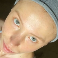 courtneyeddes Meztelen