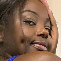 CurvyandNatural Meztelen