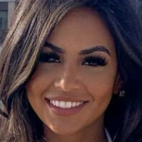 Danielle Scott Meztelen