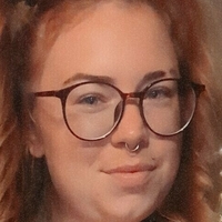 delahrose Meztelen