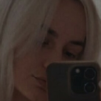 Denise Kreibich Meztelen