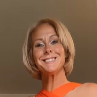 Dina Brown Meztelen