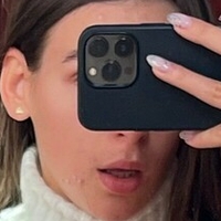 Dishaaaaaaa_m Meztelen