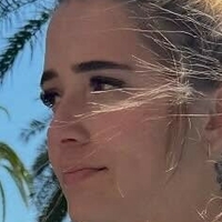 Eduarda Menino Meztelen