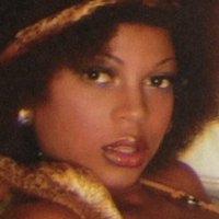 Elana Pettigrew Meztelen