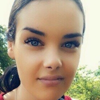 Elene Lucia Ameur Meztelen