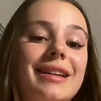 Elle B Meztelen