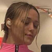 ellenvy Meztelen
