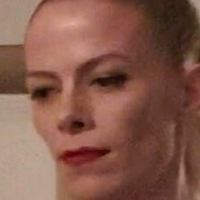 elvirafriis Meztelen