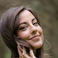 Em Woods Meztelen