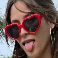 Emma Wesley Meztelen