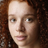 Erin Kellymen Meztelen