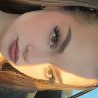 Erta Subashi Meztelen