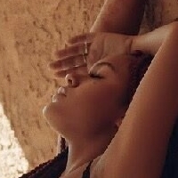 Fine Chyna Meztelen