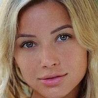 Franceska Fournier Meztelen
