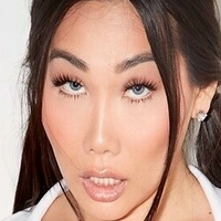 giagunnfree Meztelen