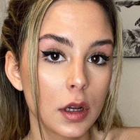 Giulia Valeri Meztelen