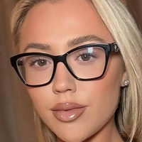 Halle Payne Meztelen