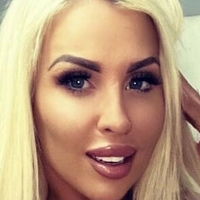 Hayley Halcrow Meztelen