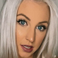 Heather Leah Meztelen