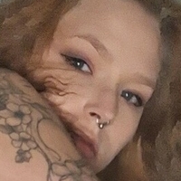 Helmivillasukka Meztelen