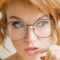Hollie Bennett Meztelen