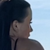 Hxlsey Meztelen