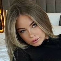 ilona arsentieva Meztelen