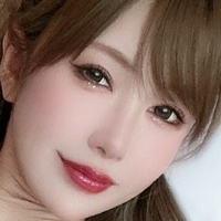 iorin Meztelen