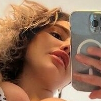 Isla Monroe Meztelen