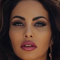 Janina Youssefian Meztelen