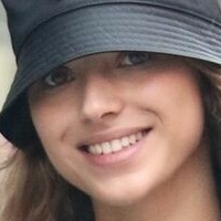 Jenaye Noah Meztelen