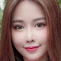 Jenna Chew Meztelen