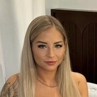 Jenni Gebhardt Meztelen