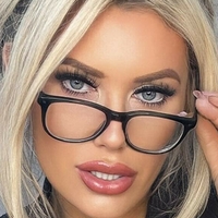 Jenny Bond Meztelen
