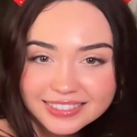 Jocelyynn Meztelen