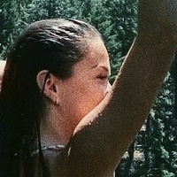 Josie Conely Meztelen