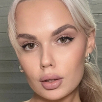 Julia.sbd Meztelen