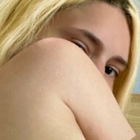 Julianaxferrara Meztelen