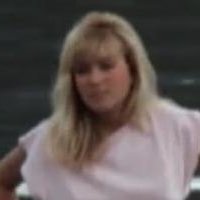 Karen Landberg Meztelen
