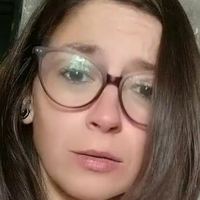Karyl Meztelen