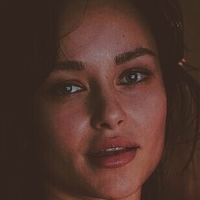 Katherine Ramdeen Meztelen