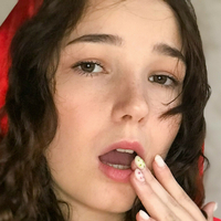 kathynude Meztelen
