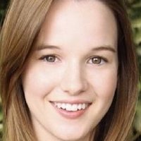 Kay Panabaker Meztelen