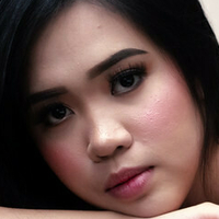 Kaye Francine Xue Meztelen